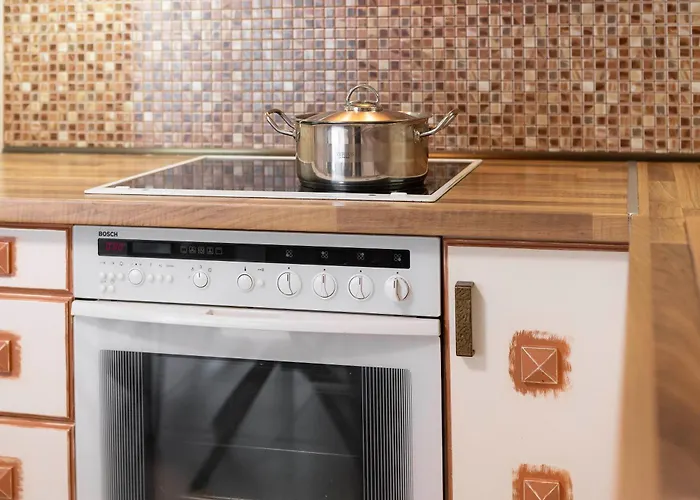 Roula's Lejlighed Flogita